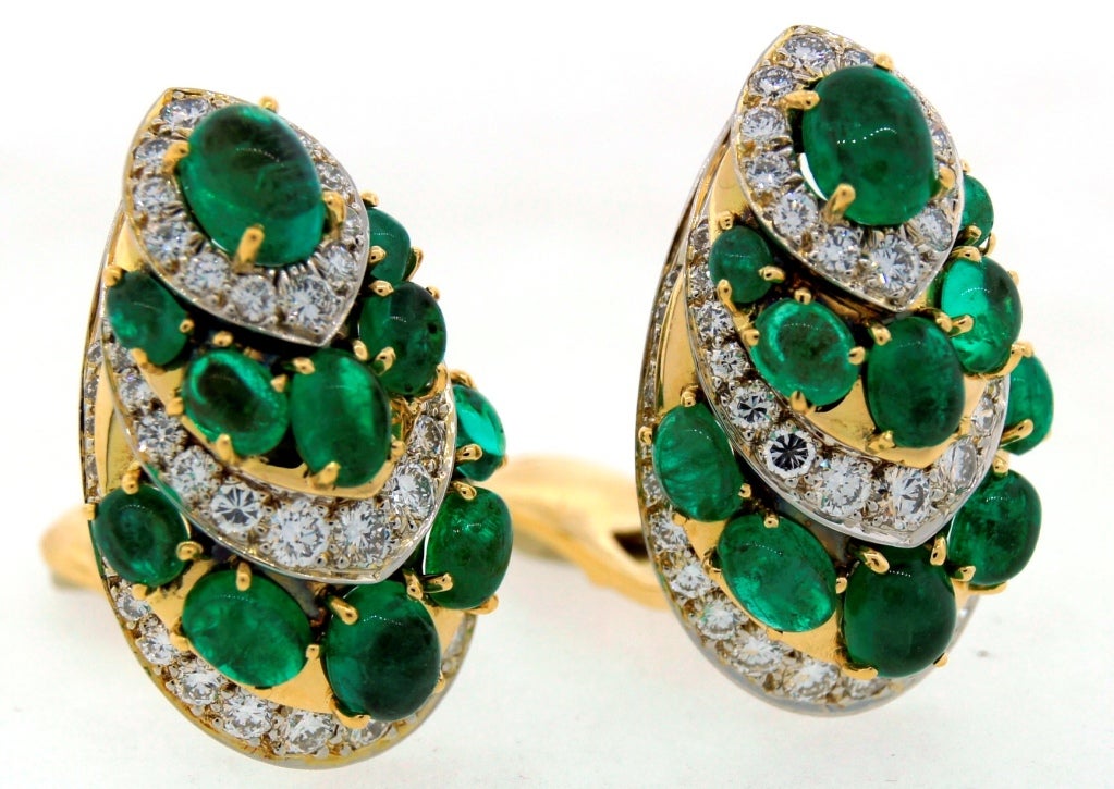Women's David Webb Emerald Diamond Yellow Gold Earrings