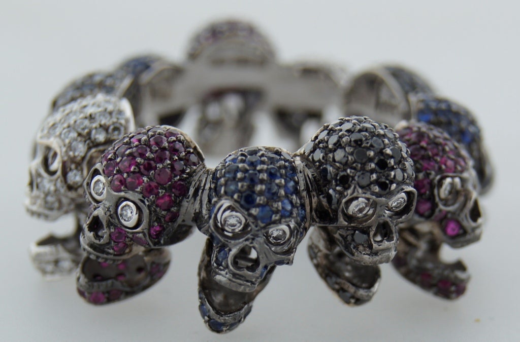 Contemporary Deakin & Francis White Gold Skull Ring with Diamond Ruby Sapphire
