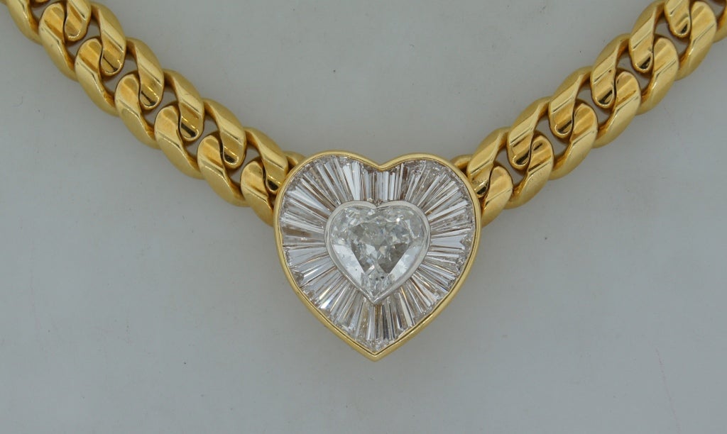 BULGARI Diamond Heart & Yellow Gold Necklace In Good Condition In Beverly Hills, CA