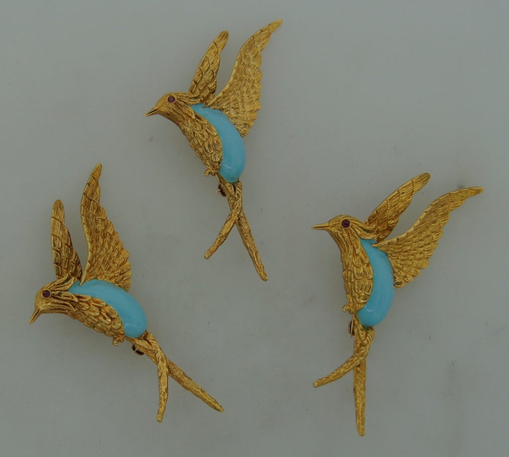 Yellow Gold Enamel and Ruby Hummingbird Pin / Brooch Trio For Sale at