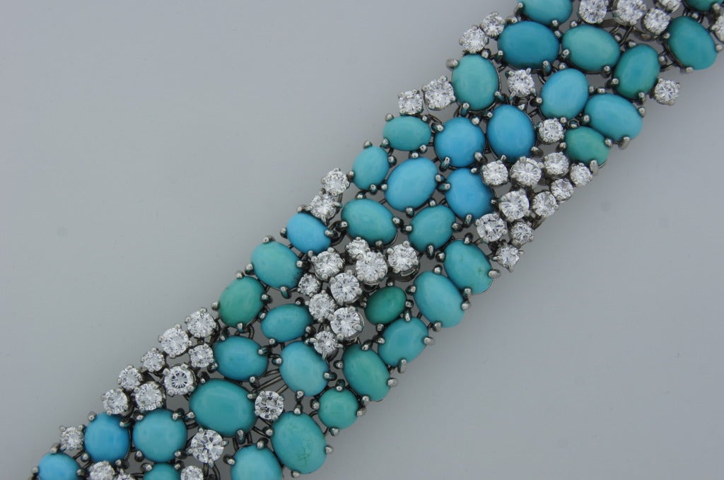 Mixed Cut 1960s French Turquoise Diamond Platinum Bracelet For Sale