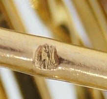 1970's French Diamond & Yellow Gold Pin / Brooch 3