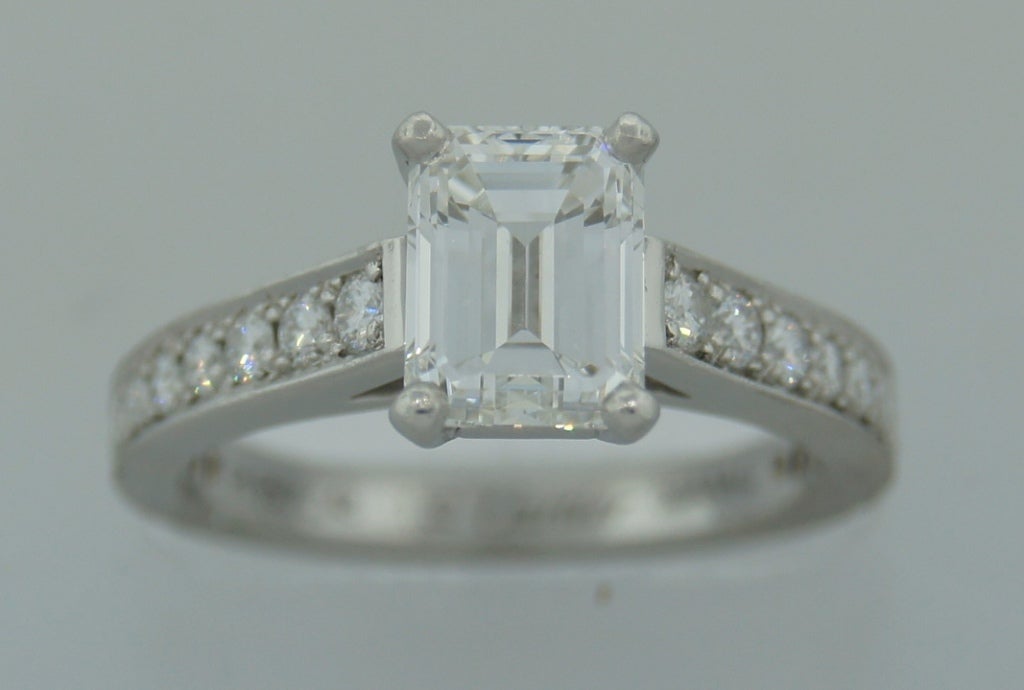 Contemporary Cartier 1.52-ct Diamond (F, VS1 - GIA Certificate) Platinum Engagement Ring