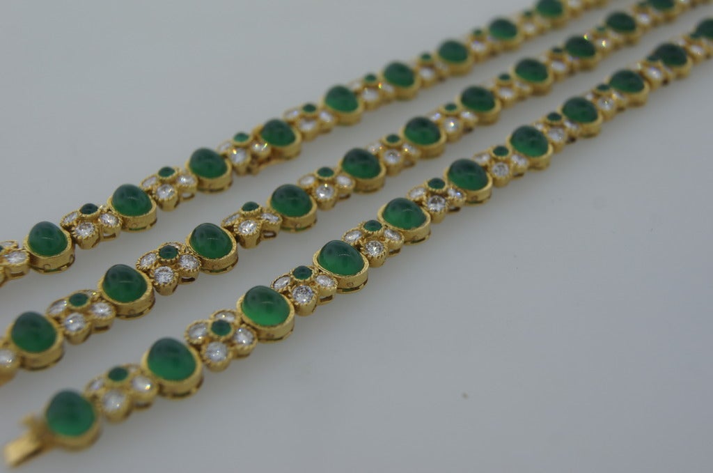 Van Cleef & Arpels Gold Necklace Bracelet Trio with Chrysophrase Diamonds, 1980s In Excellent Condition In Beverly Hills, CA