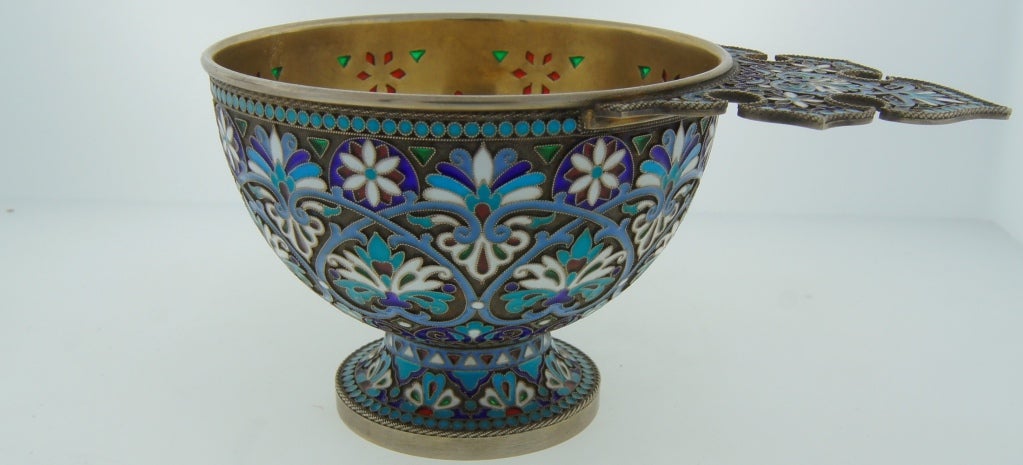 Rare antique punch cup (kovsh) made in Russian Empire in the 1800's. Finest cloisonné enamel work, amazing colors! Made of silver.
Carries Russian hallmarks.
The kovsh is 3.5