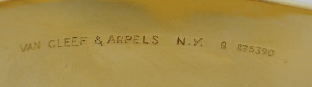 Van Cleef & Arpels Black Onyx Diamond Yellow Gold Bangle Bracelet 1970s  2