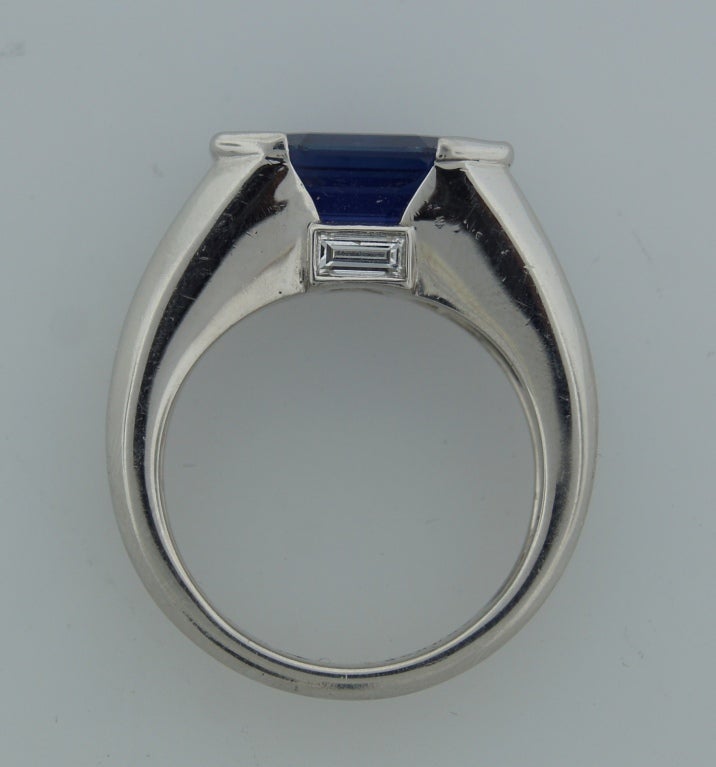 Cartier Natural Sapphire Diamond Platinum Ring In Excellent Condition In Beverly Hills, CA