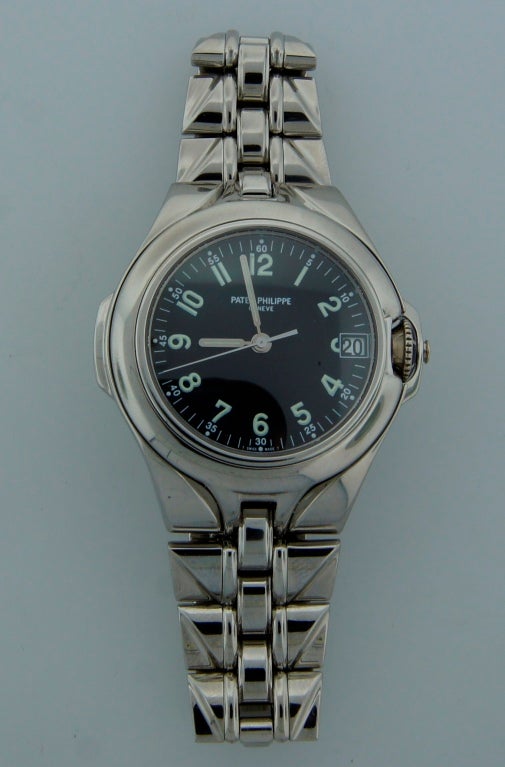 Patek Philippe Stainless Steel Wristwatch with Date and Bracelet circa 2000s In New Condition In Beverly Hills, CA