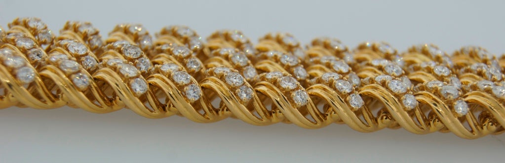 Tiffany & Co. Diamond Yellow Gold Bracelet 1980s 3