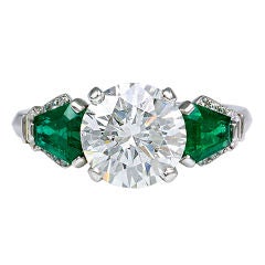 YARD Diamond and Emerald Ring