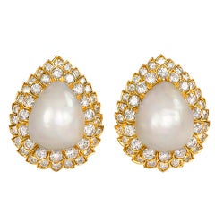 DAVID WEBB Diamond, Gold and South Sea Earrings