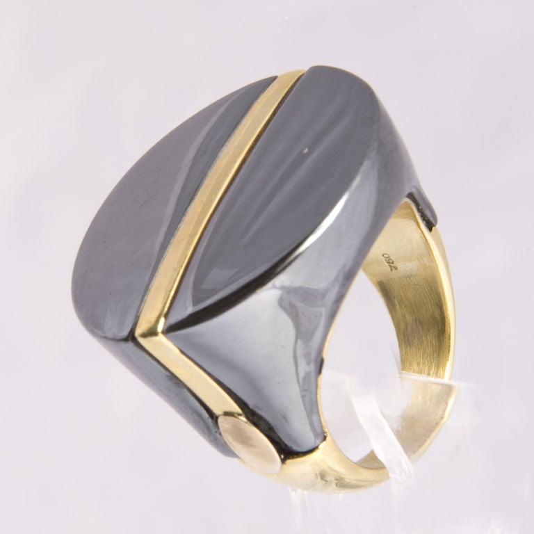 Futuristic 18Kt. Hematite Ring