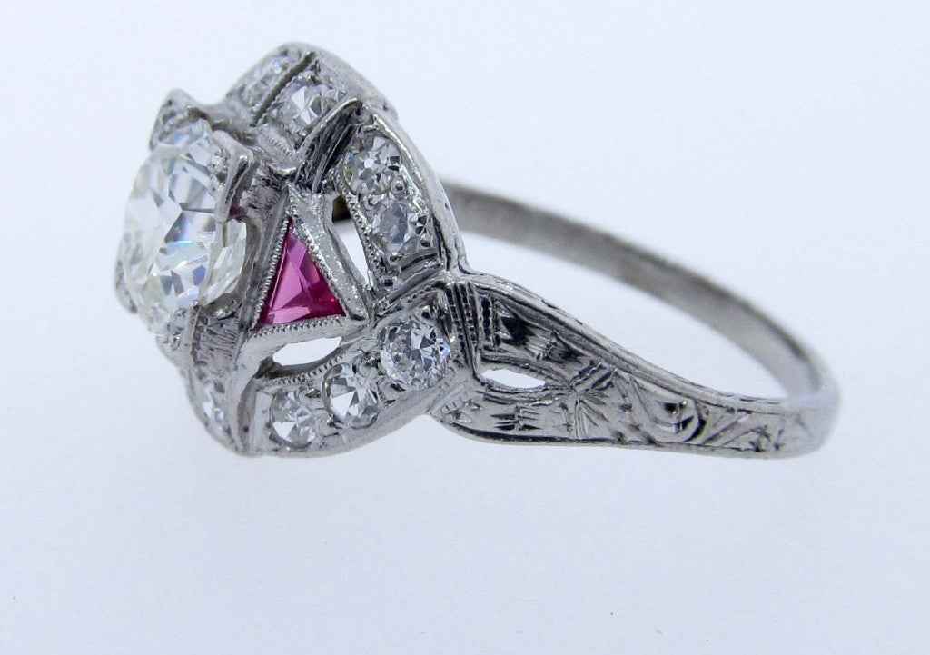 Women's Art Deco Diamond Engagement Ring