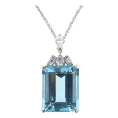 Splendid 20 Ct. Aquamarine and Diamond Pendant