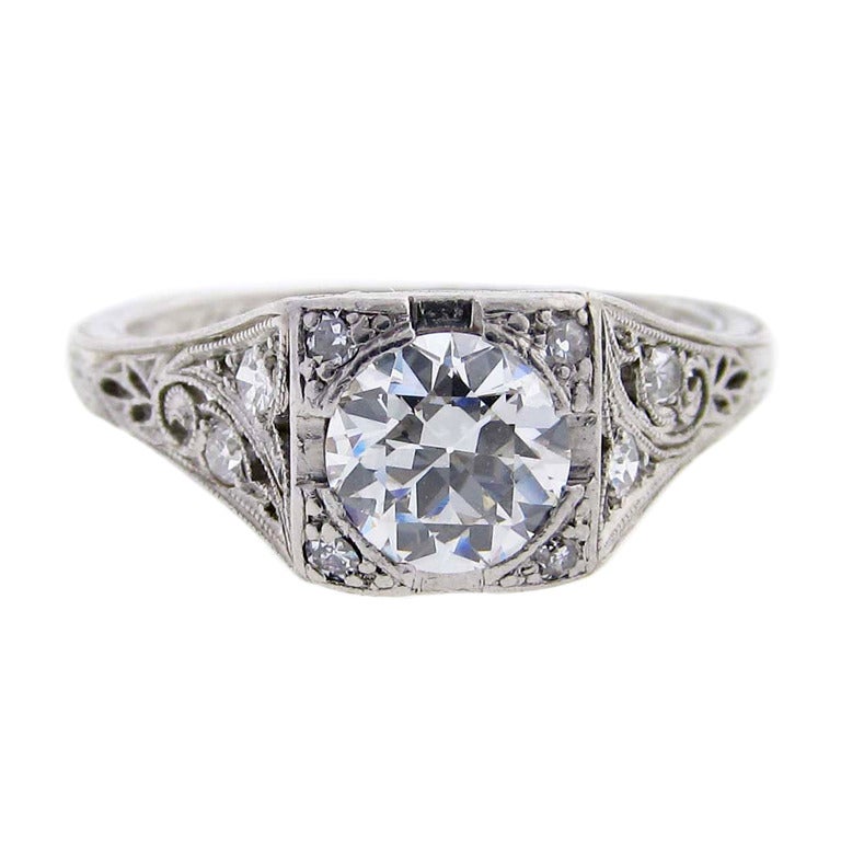 Lovely Art Deco Diamond Engagement Ring