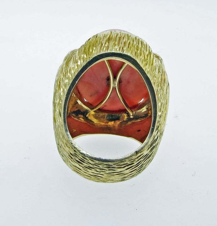 Natural Coral Dome Ring In Good Condition In Lambertville, NJ