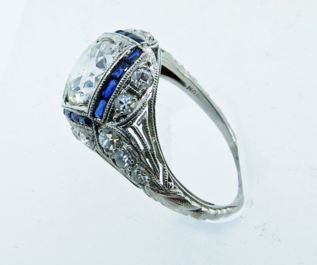 Wonderful Art Deco Diamond Ring In Excellent Condition In Lambertville, NJ