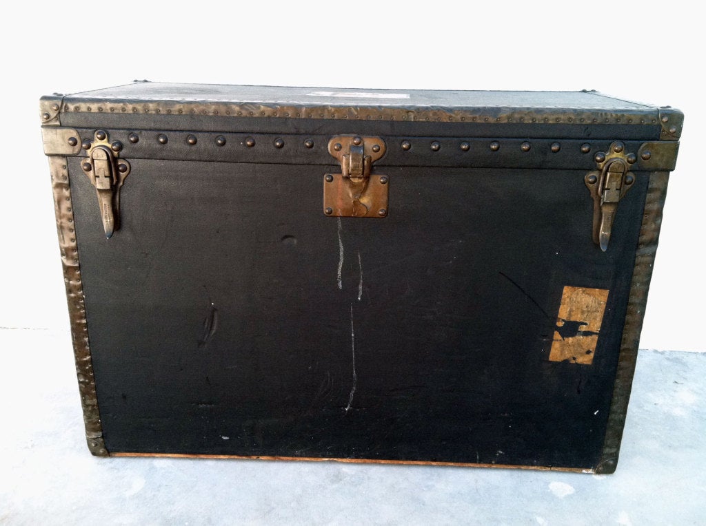 Fine & rare vintage Loius Vuitton Motor Trunk. Authentic 'Vuittonite' canvas item fully signed serial #161450 (ca.1915). Wood constructed item with original brass hardware & leather trim. Item fully linen lined with matching lined lift out drawer.