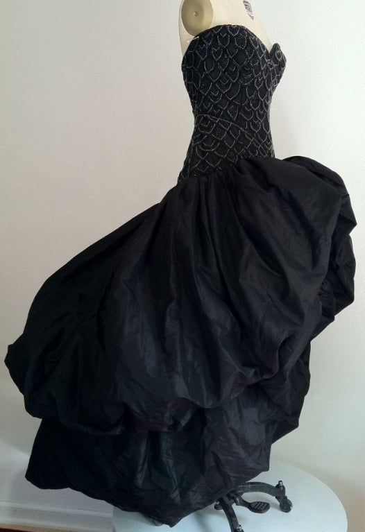 Incredible Sculpted Loris Azzaro Couture Beaded Gown 1989 In Excellent Condition In Phoenix, AZ