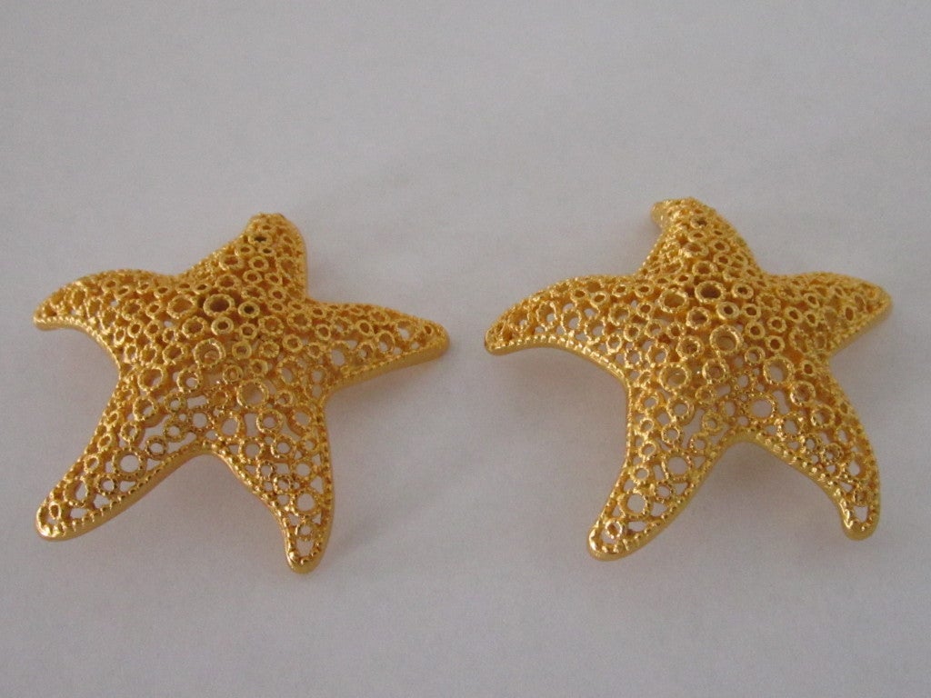 Pair of Starfish Earrings For Sale 1