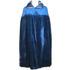 VINTAGE 1920s BLUE SILK VELVET CAPE w BROCADE LINING