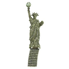 Vintage 1980s  Silver Metal Marla Buck Statue of Liberty Brooch