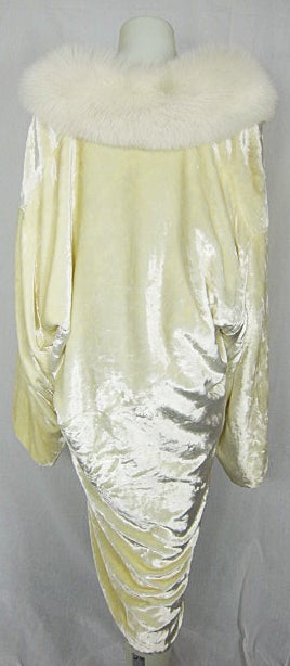 Women's VINTAGE 1920'S SILK PANNE VELVET WHITE FOX COLLAR OPERA  COAT For Sale