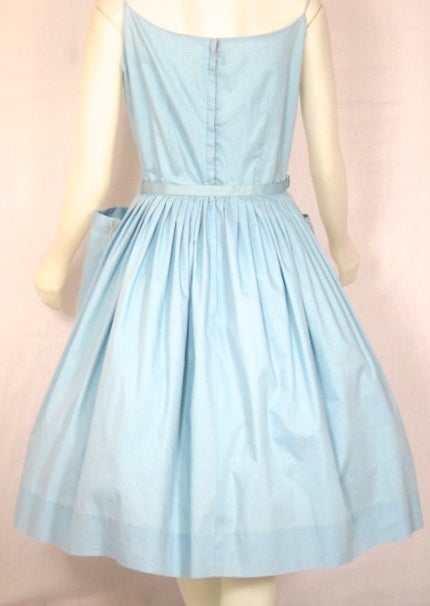 Women's VINTAGE 1950 BABY BLUE BIG POCKETS APPLIQUE SUN DRESS LARGE! For Sale