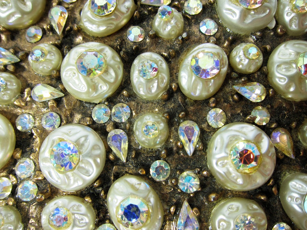 VINTAGE 1950 AMAZING BAROQUE PEARL AURORA BOREALIS COMPACT PURSE For Sale 5