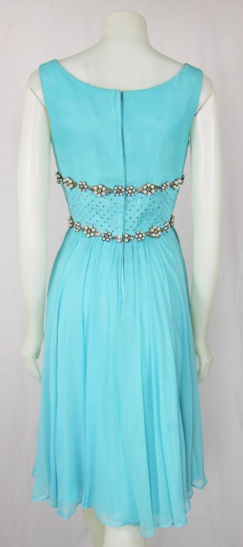 1960's AQUA CHIFFON BEADED PEARLS STUDDED RHINESTONES COCKTAIL DRESS In Excellent Condition For Sale In San Francisco, CA