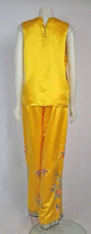 Circa 1940 Embroidered Marigold Satin Lounge Pajama Set For Sale 1