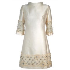 Vintage 1960s Ivory Silk Shantung Shift Dress w Beaded Lace