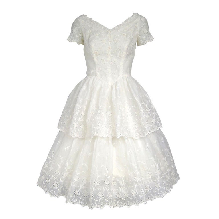 VINTAGE WHITE ORGANZA EYELET LAYERED PARTY WEDDING DRESS  Back Buttons For Sale