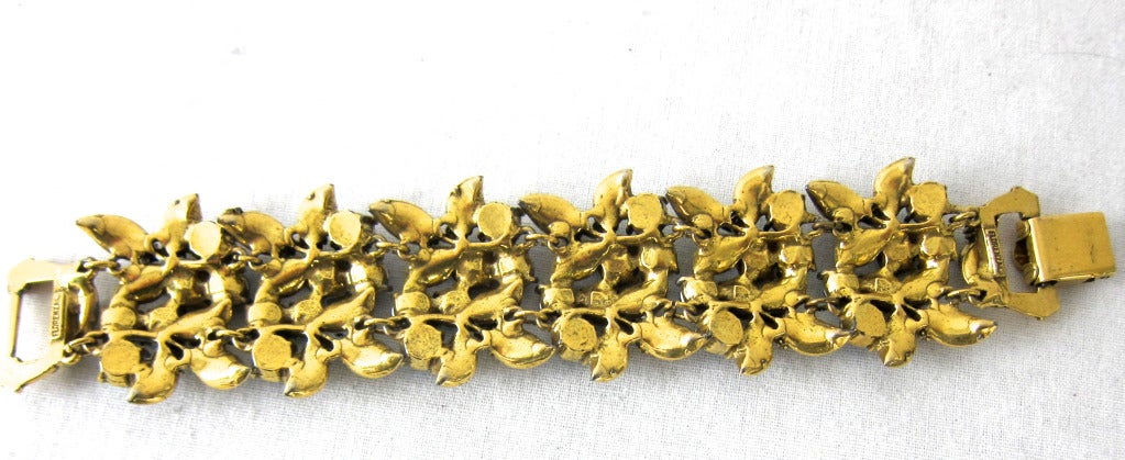 1950s Shimmering Aurora Borealis & Rhinestone Gold Leaves Wide Bracelet In Excellent Condition For Sale In San Francisco, CA