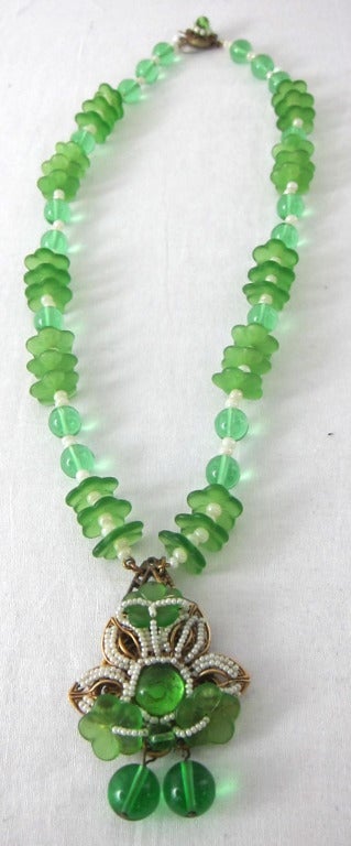 Miriam  Haskell Early Design Green Poured Glass Seed Pearls Long Necklace For Sale 1