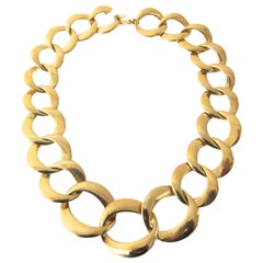 Gold Tone Chunky Graduating Linked Rounds Collar Necklace