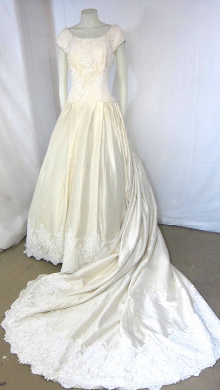 Women's 1990s Ivory Silk & Lace Full Skirt & Huge Train Wedding Dress For Sale