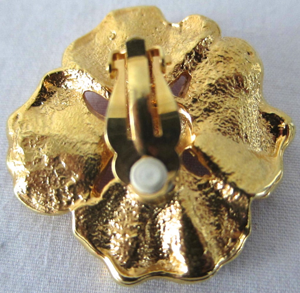 GREAT …BIG PInk Dogwood  Flower Clip on Earrings.

2