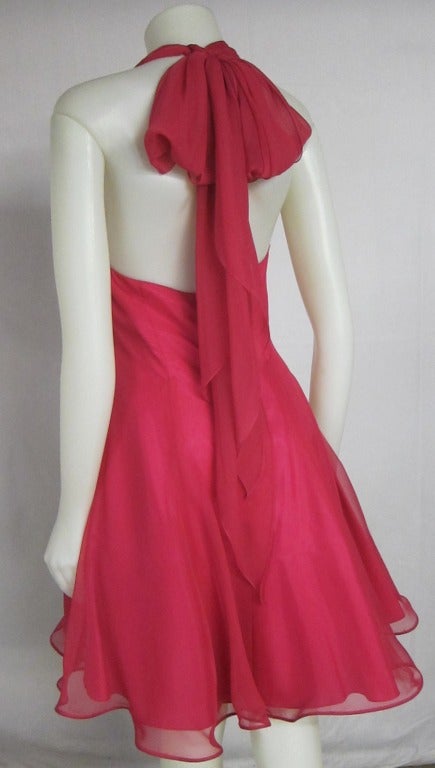 Lillie Rubin Trending Magenta Chiffon Marilyn Halter Cocktail Party Dress! In Good Condition For Sale In San Francisco, CA