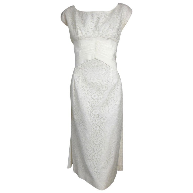 1950s Emma Domb White Lace Back Train Column Garden Court House Wedding Dress- LG For Sale