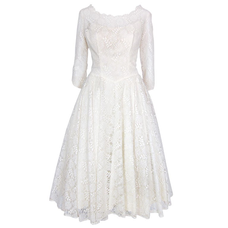 VINTAGE 1950s LACE WEDDING GOWN W CIRCLE SKIRT and FAUX PEARLS at 1stdibs