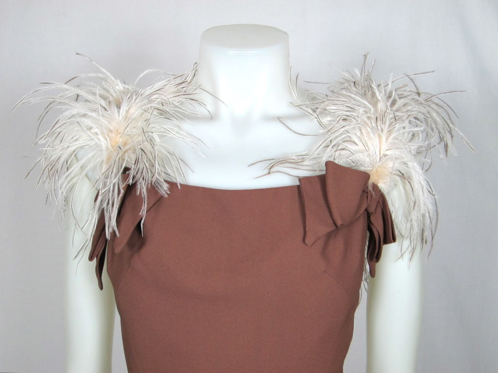 VINTAGE 1960s LILLI DIAMOND CREPE COCKTAIL DRESS FEATHER STRAPS For Sale 2