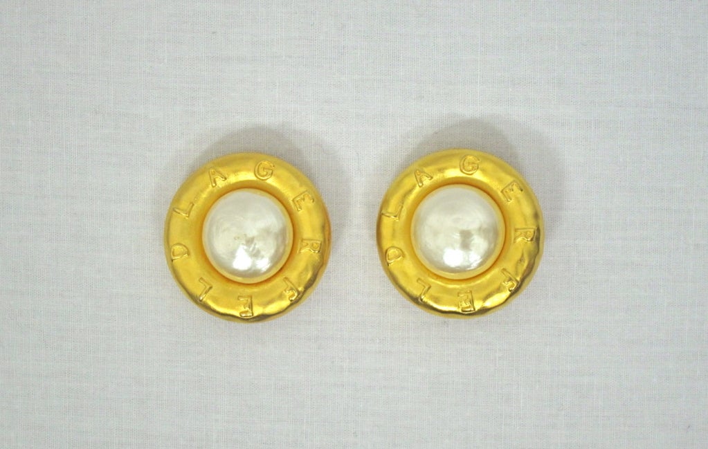VINTAGE Gold & Baroque Pearl LAGERFELD Disc Earrings