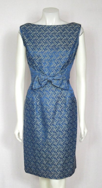 Women's VINTAGE 1950s BLUE BROCADE DRESS & SWING COAT SET For Sale