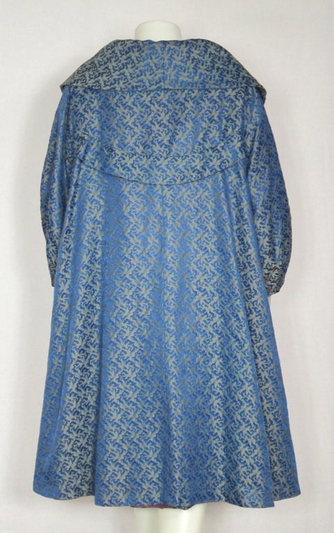 VINTAGE 1950s BLUE BROCADE DRESS & SWING COAT SET For Sale 4