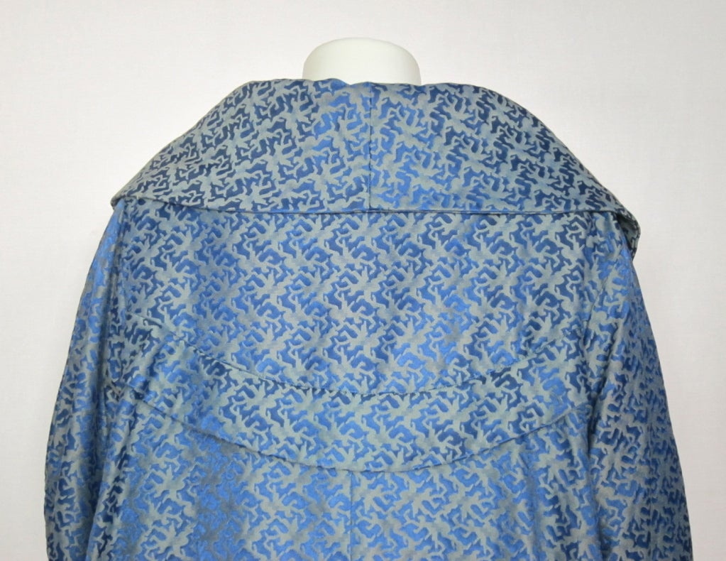 VINTAGE 1950s BLUE BROCADE DRESS & SWING COAT SET For Sale 5