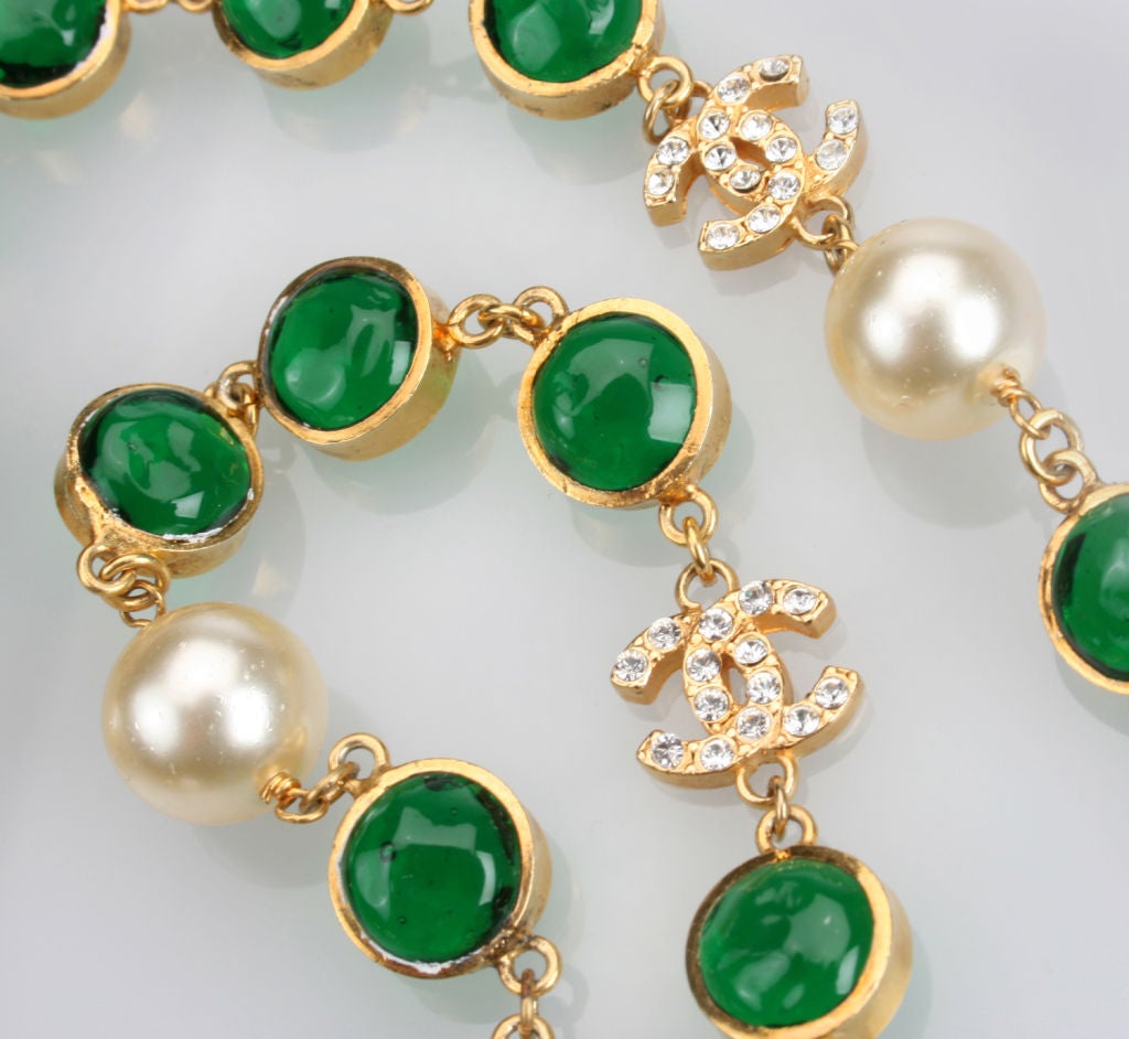 CHANEL Pearl and Poured Green Glass Sautoir 2