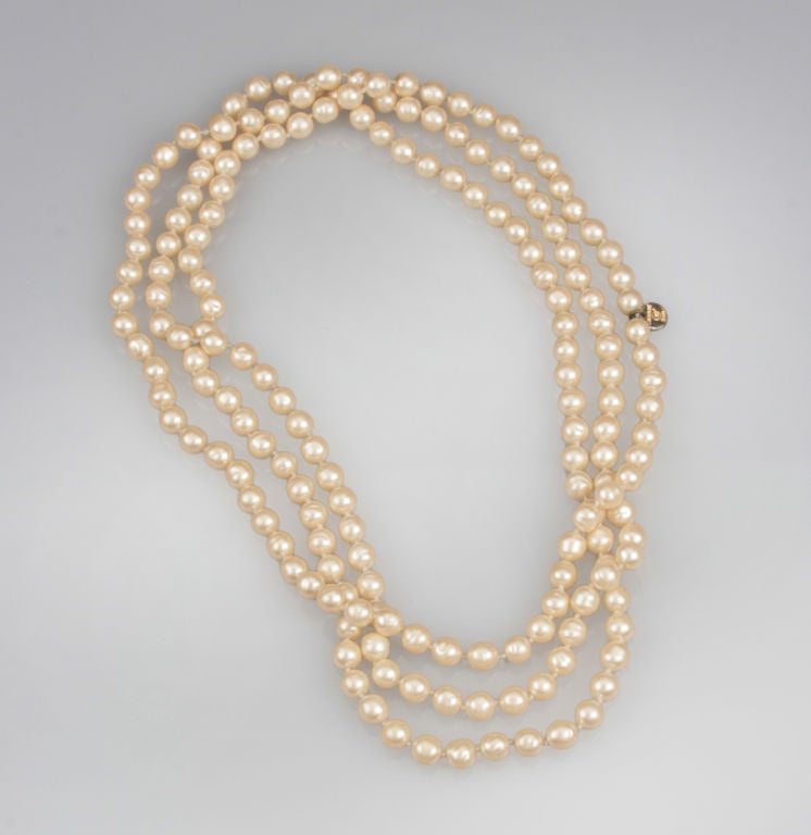 Pair of CHANEL Opera Length Pearls Necklaces 5