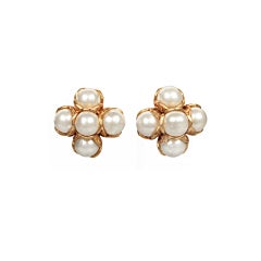 Elegant CHANEL Pearl Cluster Earrings