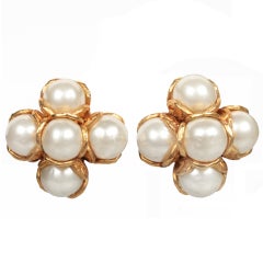 Elegant CHANEL Pearl Cluster Earrings